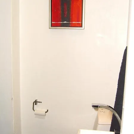 Apartment 068. Willemoesgade *